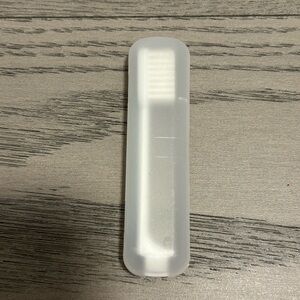 New Travel White Mini Toothbrush Comes With A Case Washroom Portable
